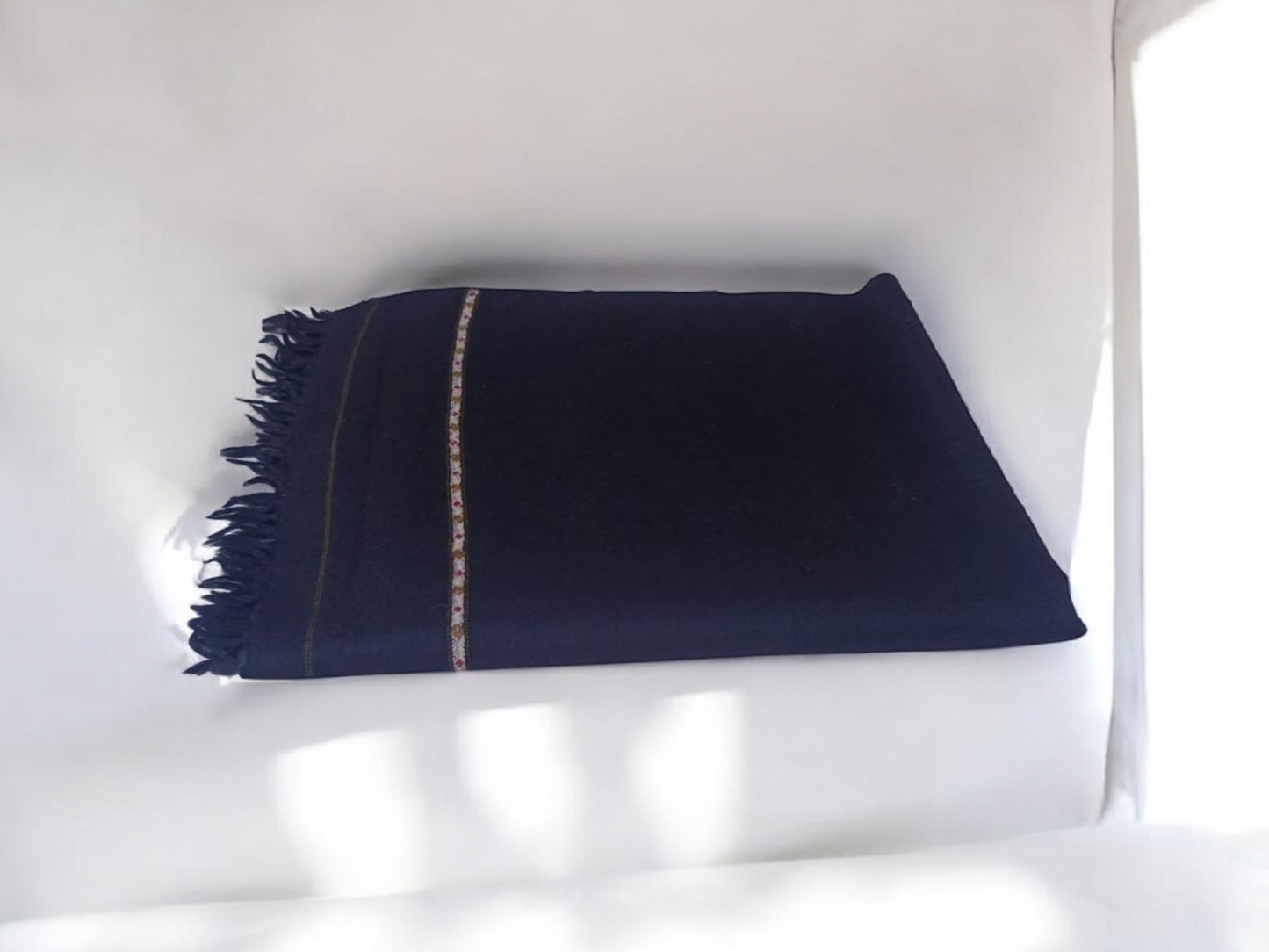 Islampur Men Shawl (Special 96 Wool )